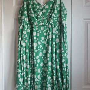 Torrid Green Dress with White Floral Size 1X 14-16